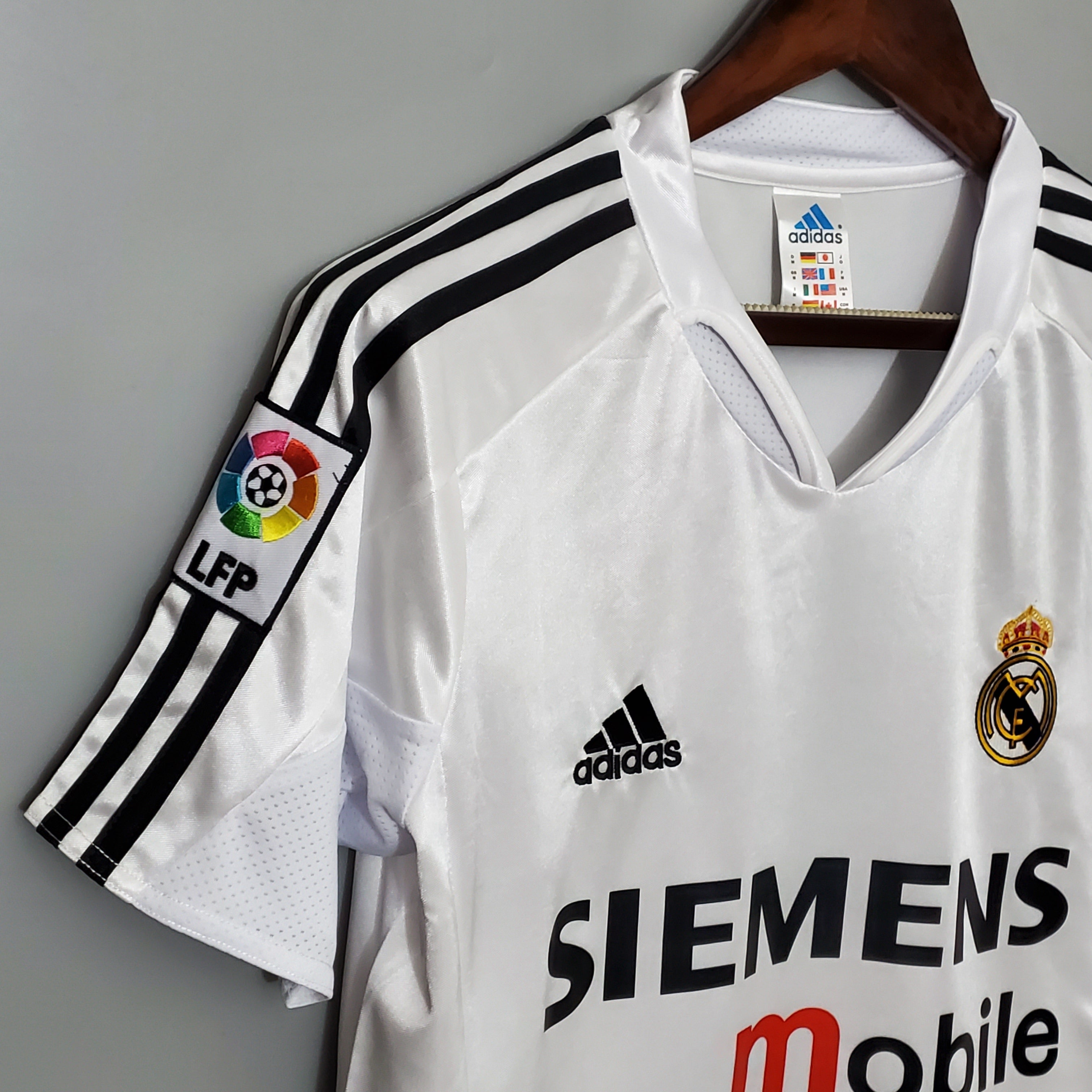 Maillot rétro Real Madrid 2004/2005 – Domicile blanc Galácticos