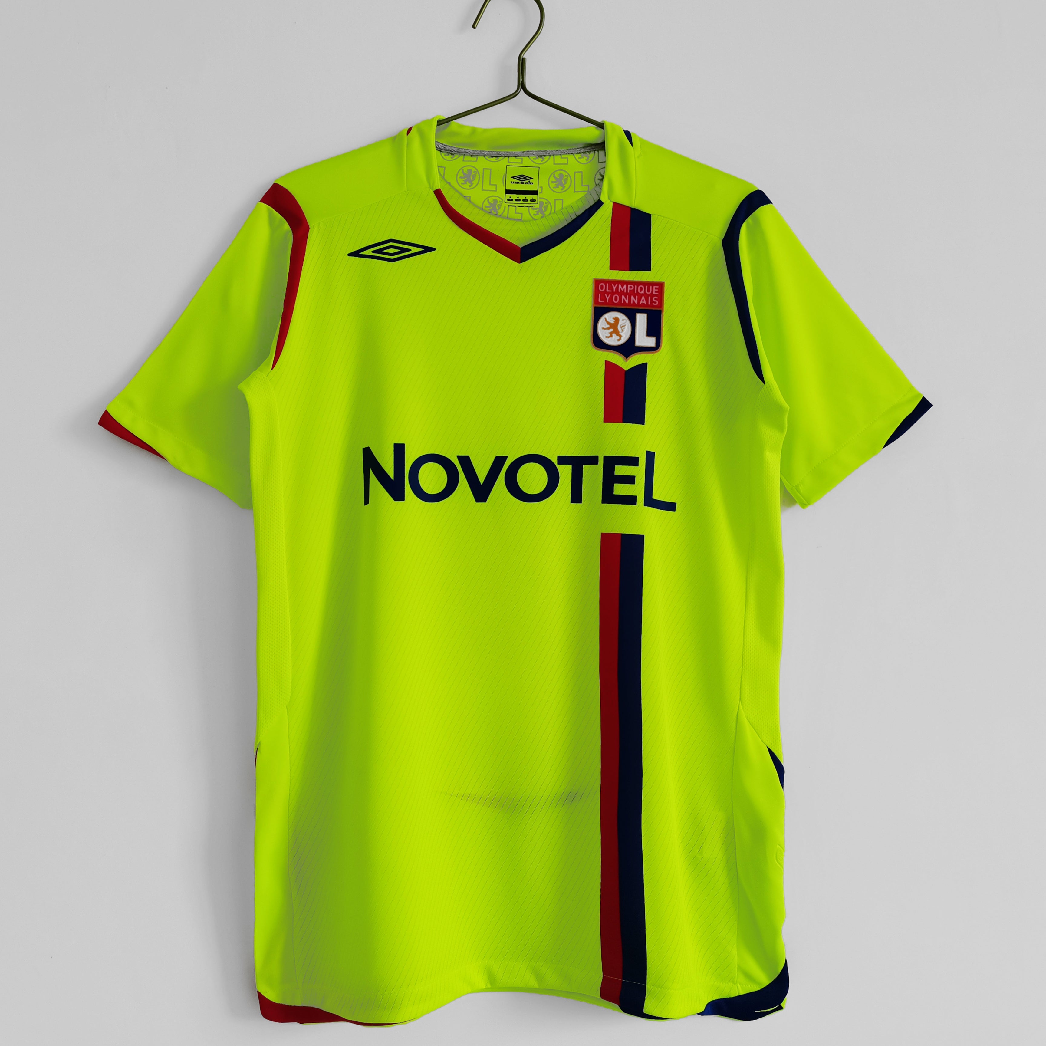 Maillot OL Vintage 2008/09 – Maillot de Foot Rétro Olympique Lyonnais