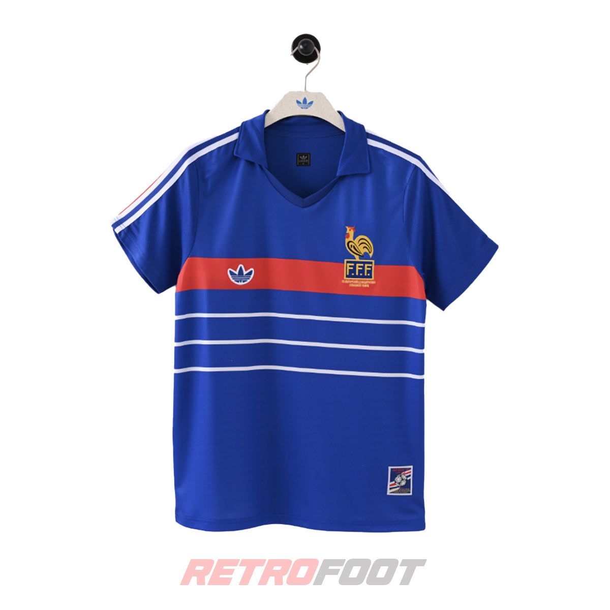 Maillot vintage France 1982 domicile bleu à bande rouge (face)